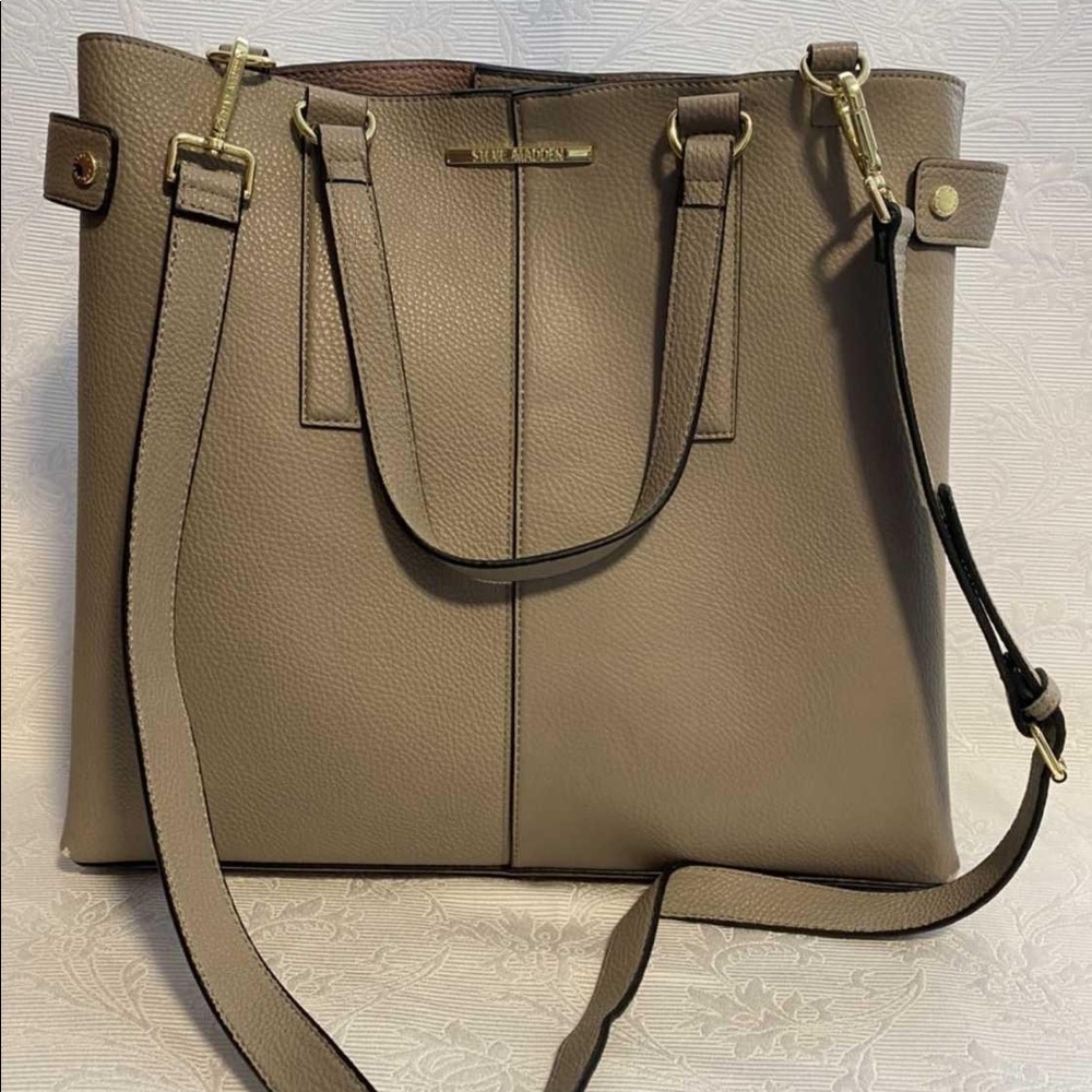 Steve Madden tote bag